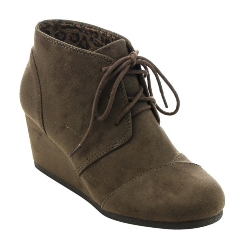City Classified Brown Wedge Booties